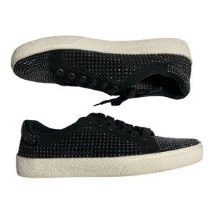 New Vince Camuto Leather Chenta Sneakers Size 7.5 Perforated & Studded Lace Ups